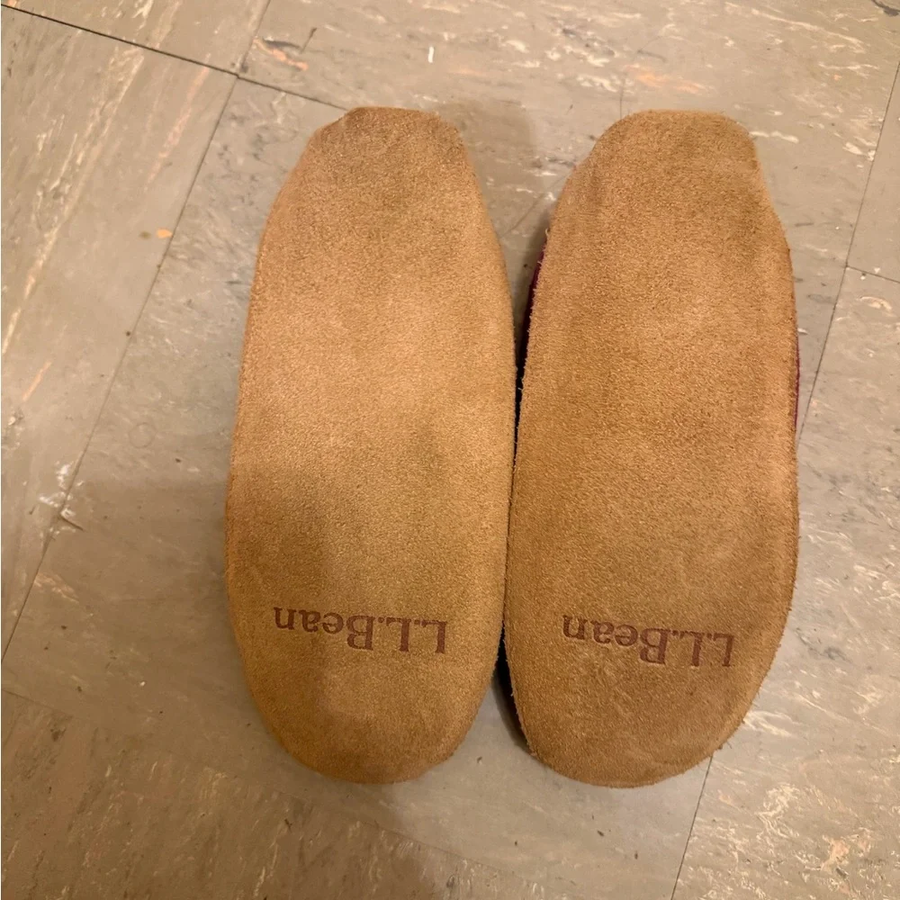 L.L. Bean Purple and Tan Kids' Wicked Good Slippers size 10